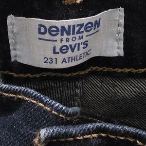 Denizen from Levi's Men's Dark Blue Relaxed Jeans